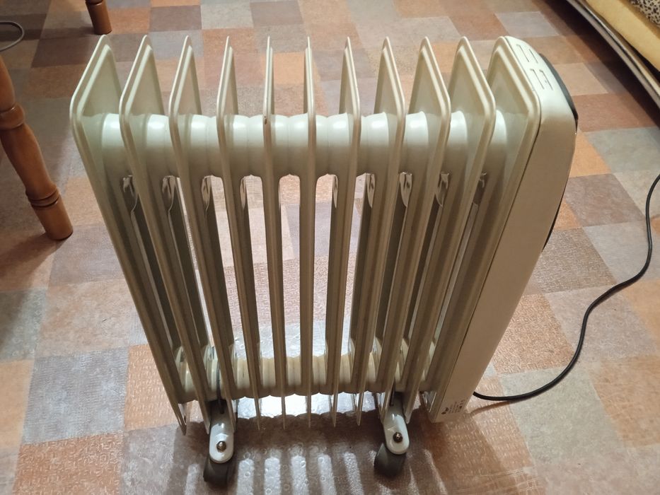 Масляный радиатор Dolmotec MS4111 мощн.2300W 10 секций,терморегулятор