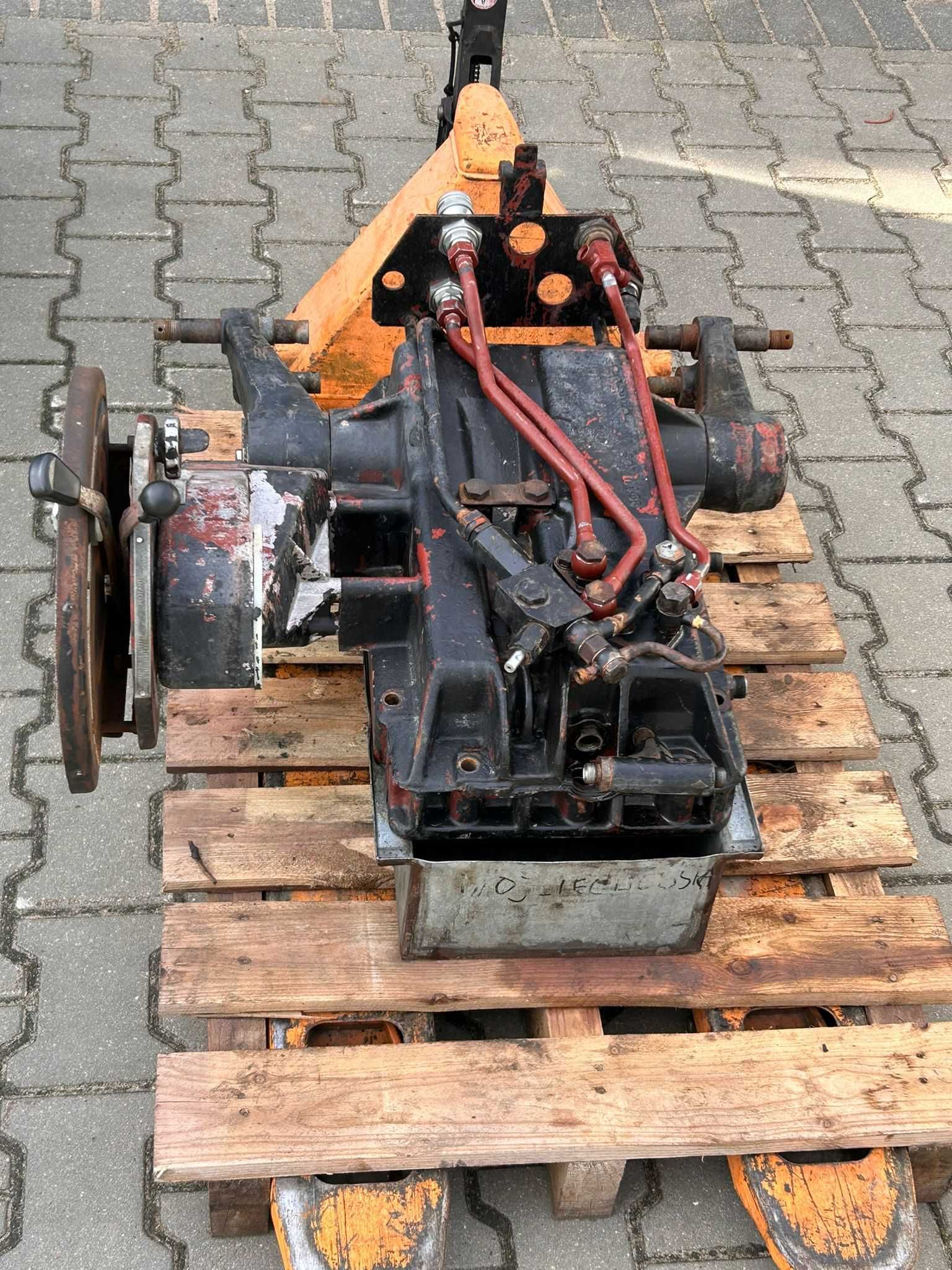 Podnośnik, nowy typ | URSUS/ZETOR | np. 8145, 1224, 1614, 12145, 16145