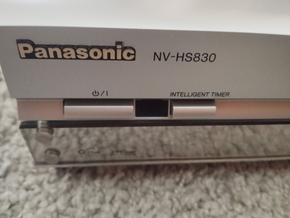 Magnetowid Panasonic NV-HS830
