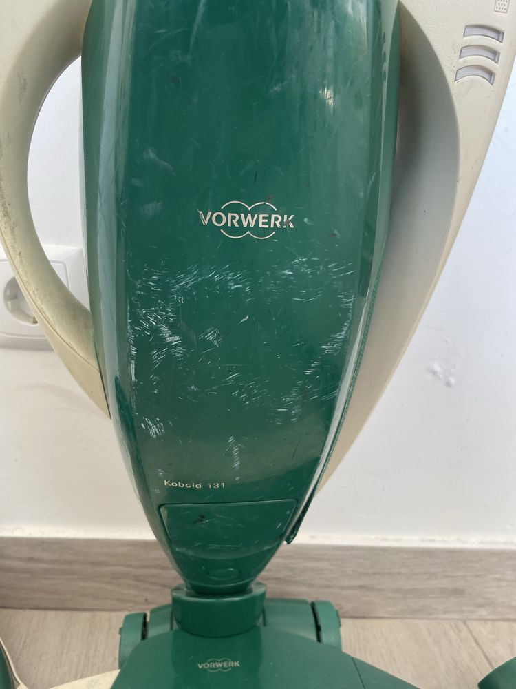 Vorwerk Kobold VK 131 Usado a funcionar com acessórios