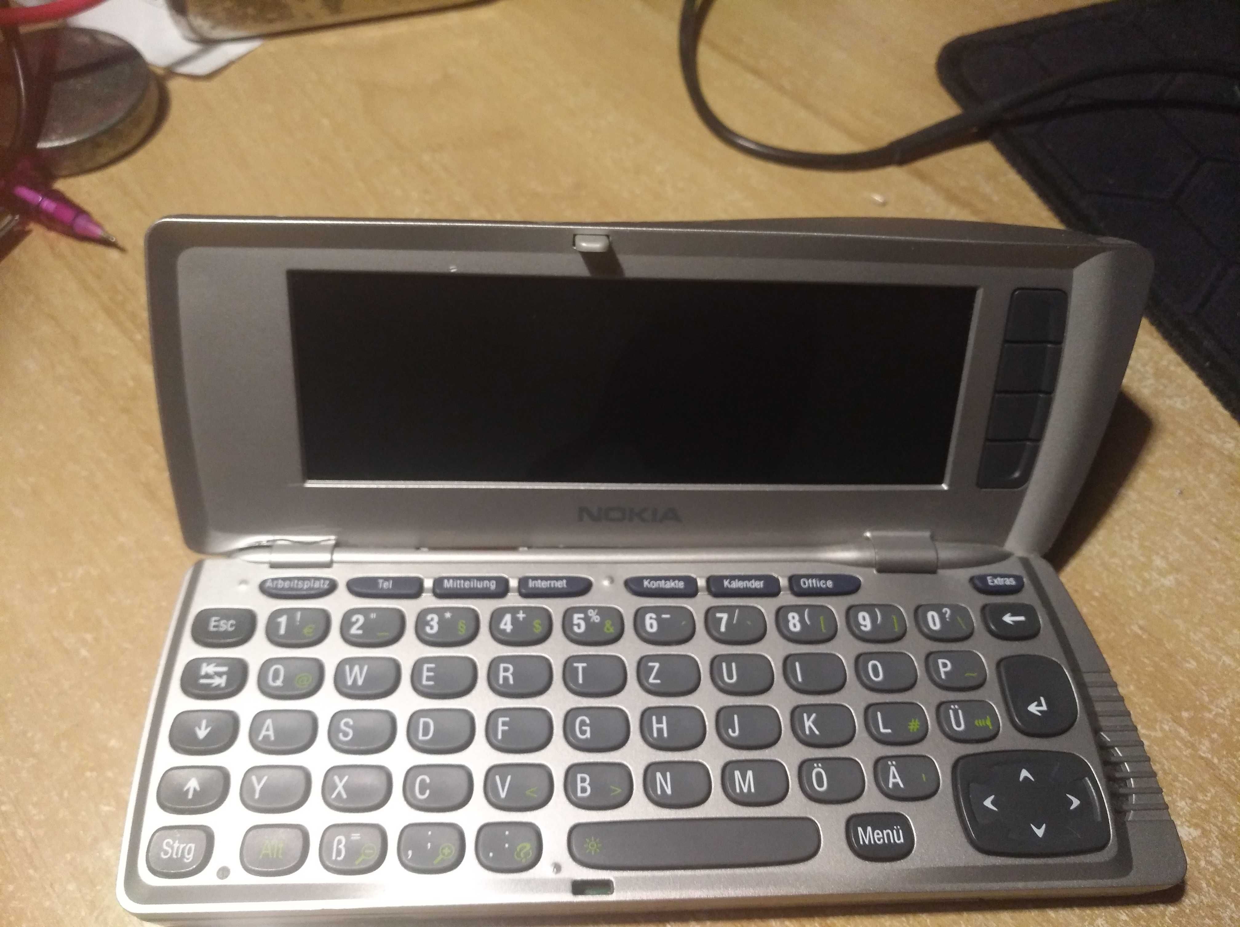 Телефона NOKIA 9210 RAE-3N Неисправен!