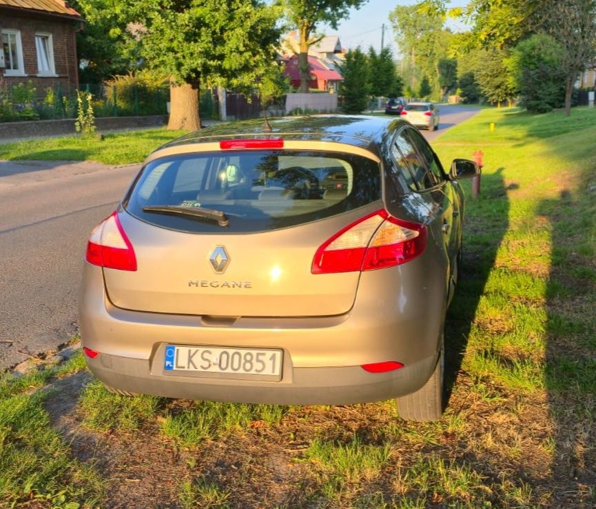 Renault Megane 2010  1,6 benzyna