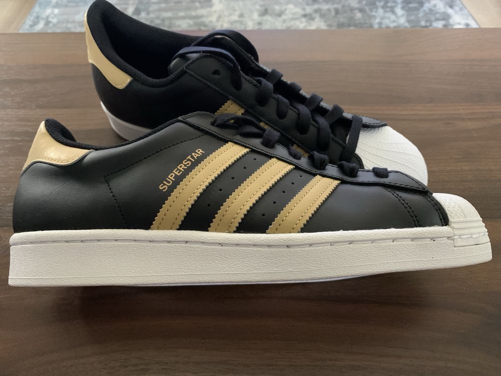 Adidas Superstar buty rozmiar 9 nowe