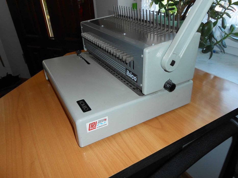 Sprzedam BINDOWNICĘ Ibico, mało używana