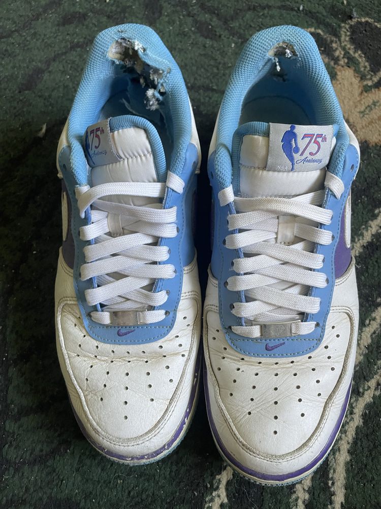 Продаю air force 1 lakers