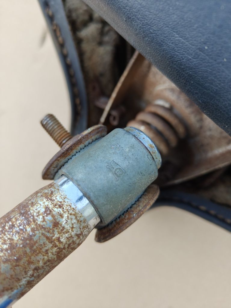 Siedzenie Motorynka M1  Romet Pegaz 700 710 Narzędziówka