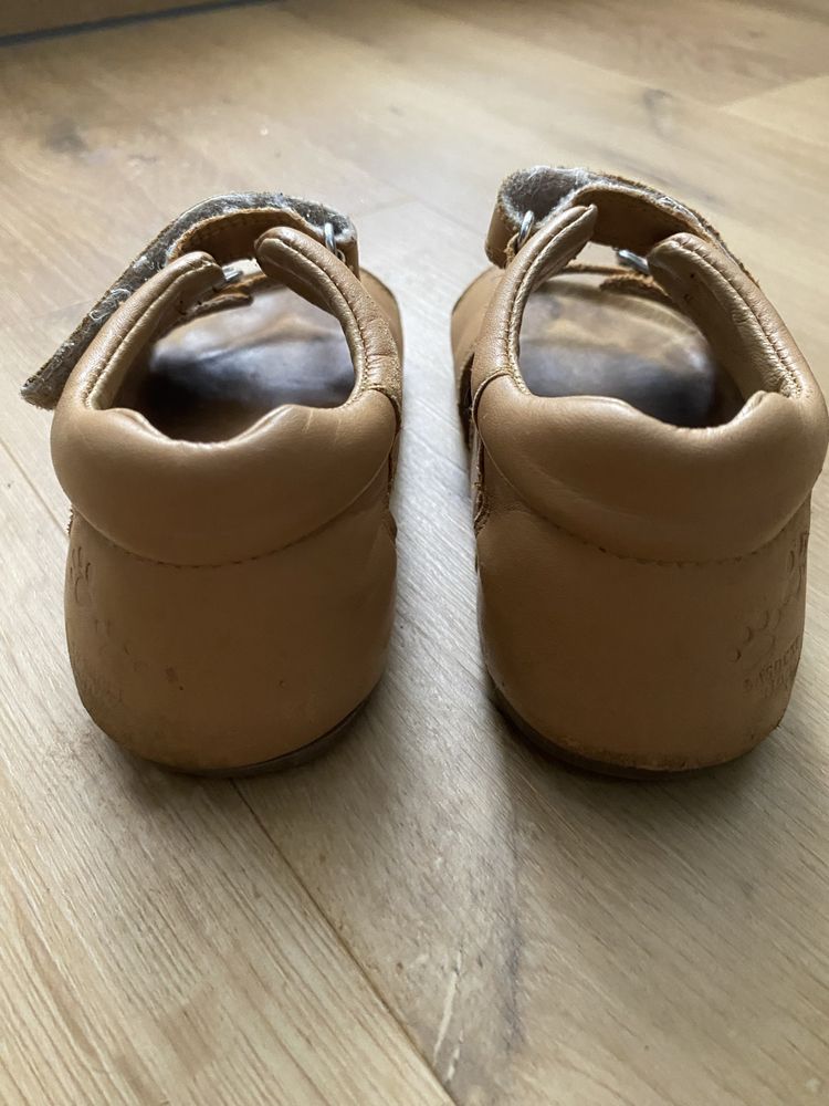 Sandały skorzane chłopięce beżowe Lasocki Kids