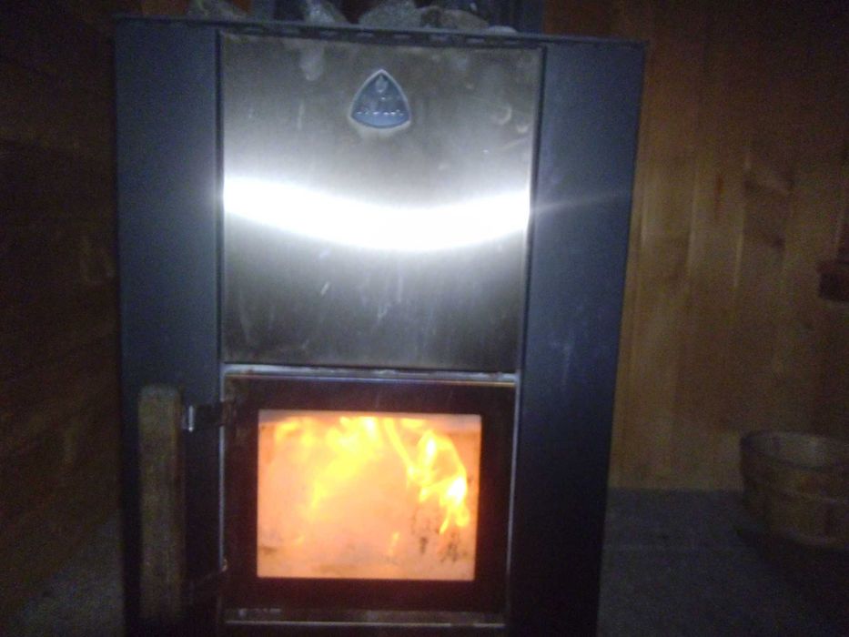 Sauna ogrodowa zewnętrzna sucha finska, z wyposażeniem.