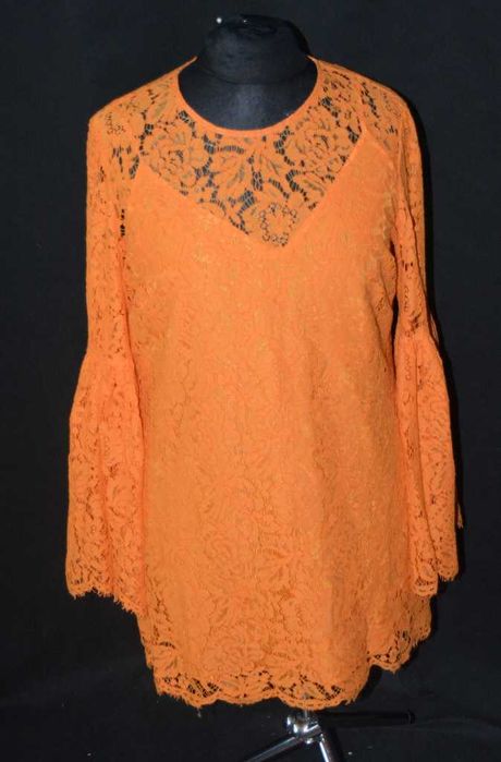 Koronkowa sukienka Asos 44