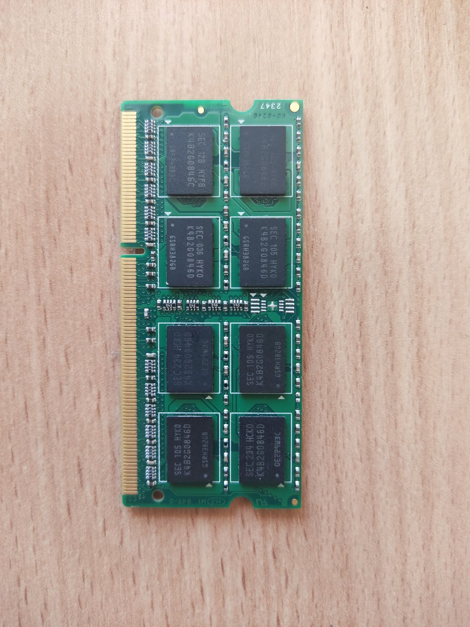 Оперативна пам'ять для ноутбука Dato DDR3-1600 4096 Mb