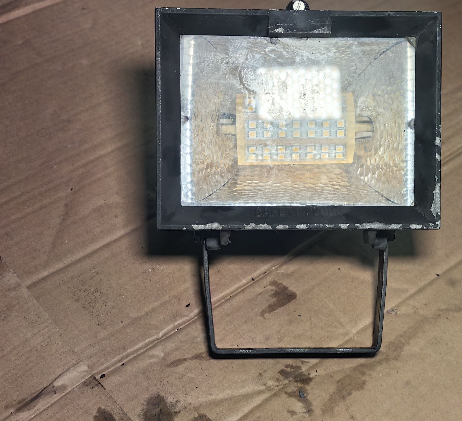 Halogen Safety Flood 500W Italy DPD