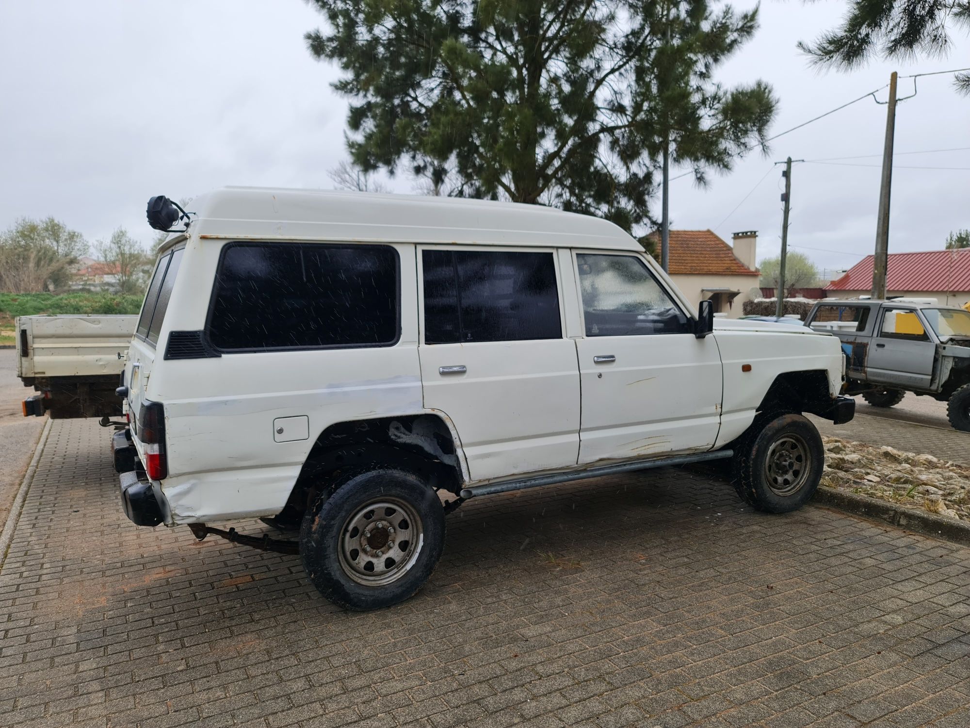 Nissan patrol y160 y260 y60 y61