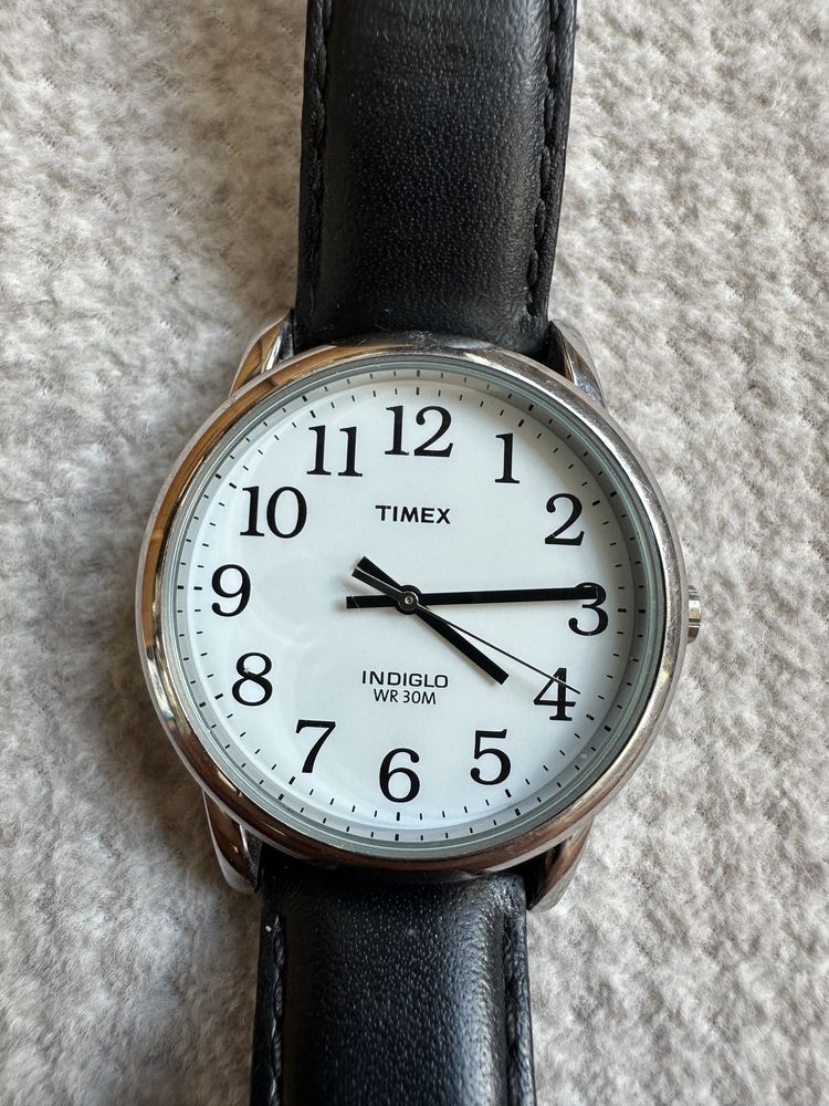 Zegarek Timex Easy Reader T2H281 – INDIGLO – klasyczny