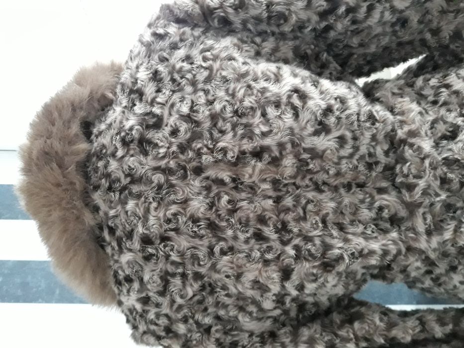 Kurtka/płaszcz rozm M/L.