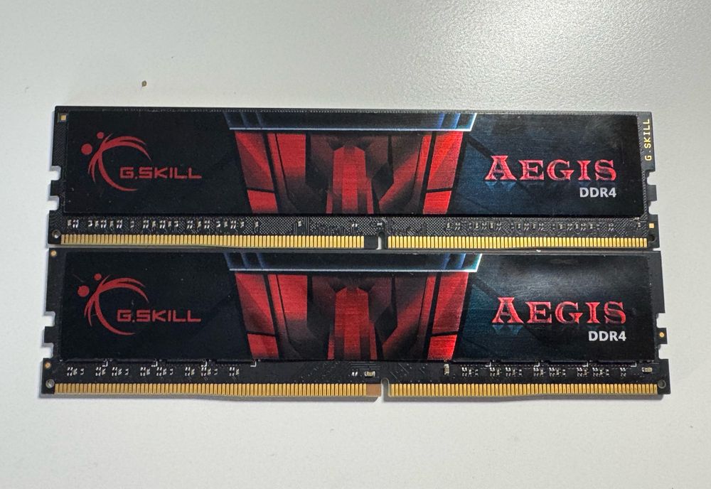 Kit Memória RAM 16GB (2x8GB) DDR4 G.Skill Aegis (3200 + 2800MHz)