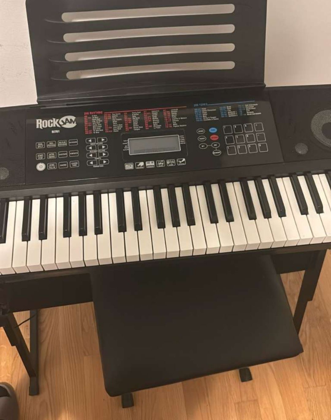 Keyboard  Rock Jam 761