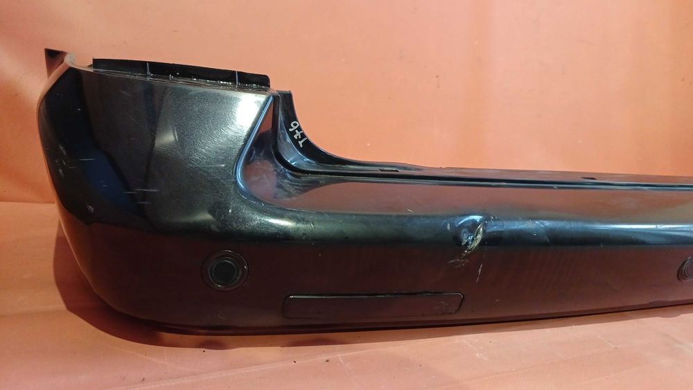 Бампер задній т5 Volkswagen Multivan 2003-2009 парктронік