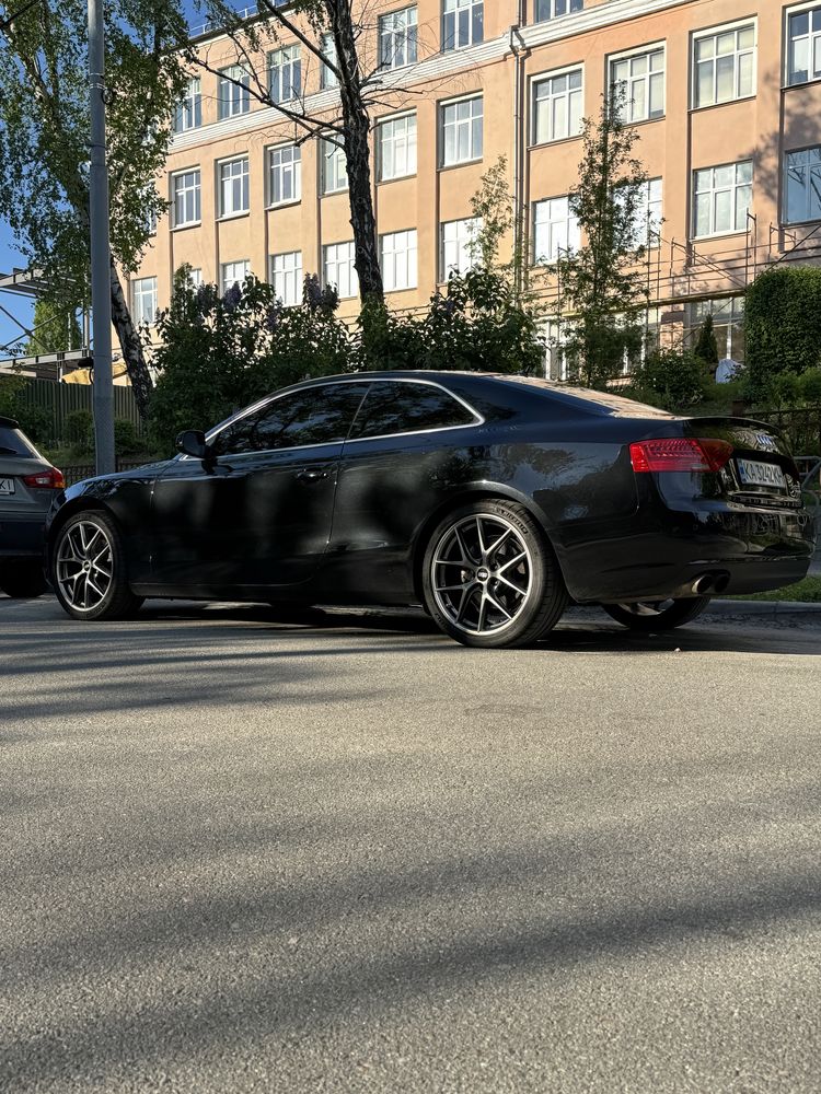 Audi A5 2012 купе