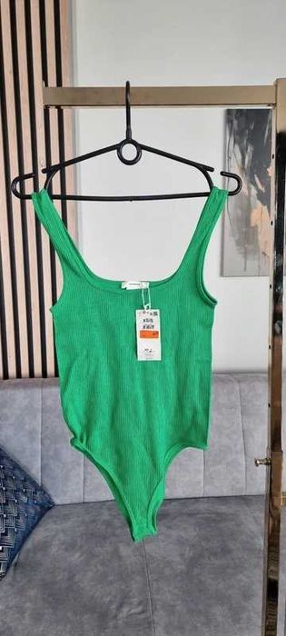 Body z prążkowanej dzianiny Reserved r.XS/S