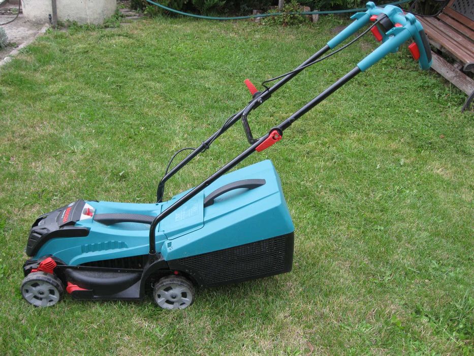 Kosiarka akumulatorowa BOSCH ROTAK 32 36V