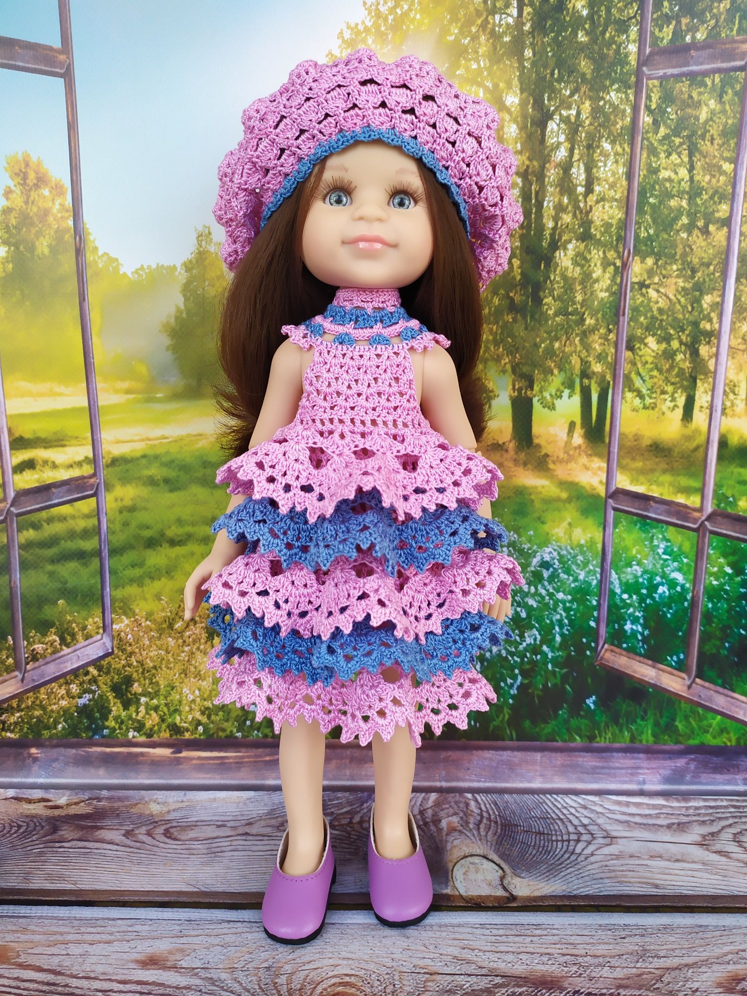 Комплект: сукня та берет - для лялечки Паола Рейна Paola Reina