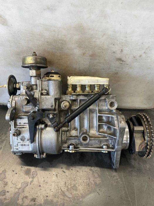 Pompa wtryskowa Mercedes W124 2.5D