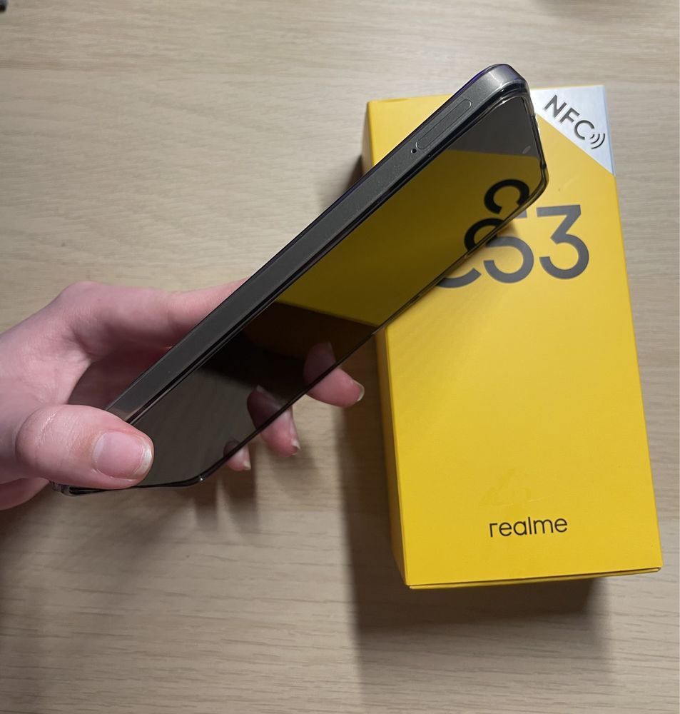 Смартфон Realme C53