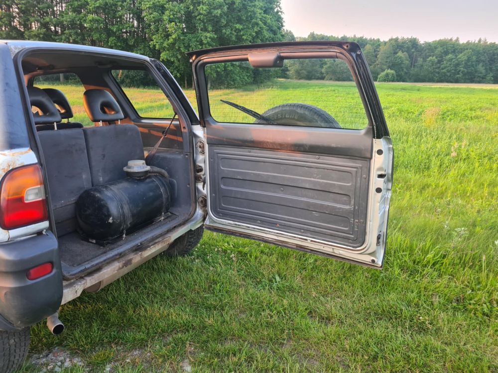 Sprzedam Toyota RAV4