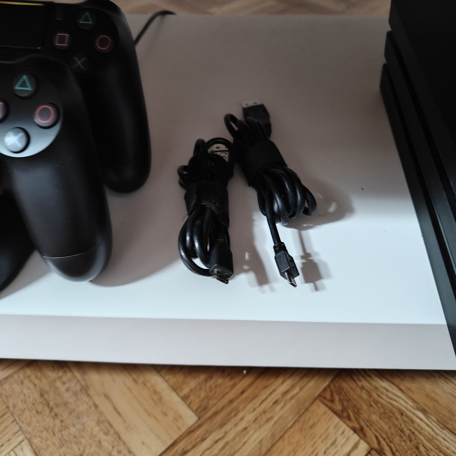 PS4 Pro 1Tb Desbloqueada