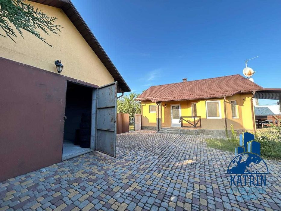 Продам будинок в селищі Царичанка