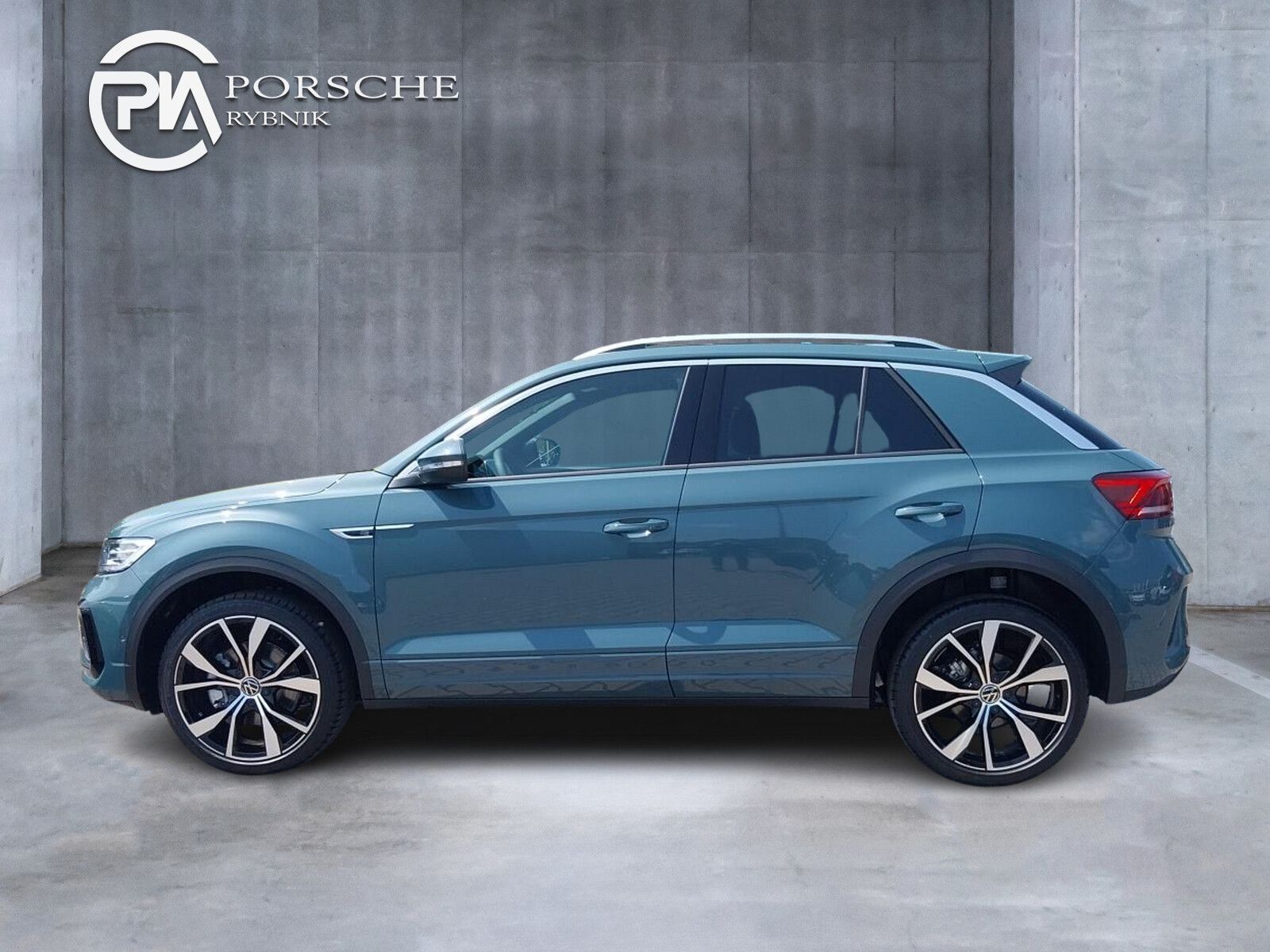 Volkswagen T-Roc R-Line Plus 1.5 TSI 110 kW / 150 KM automatyczna, DSG 7-stopniowa