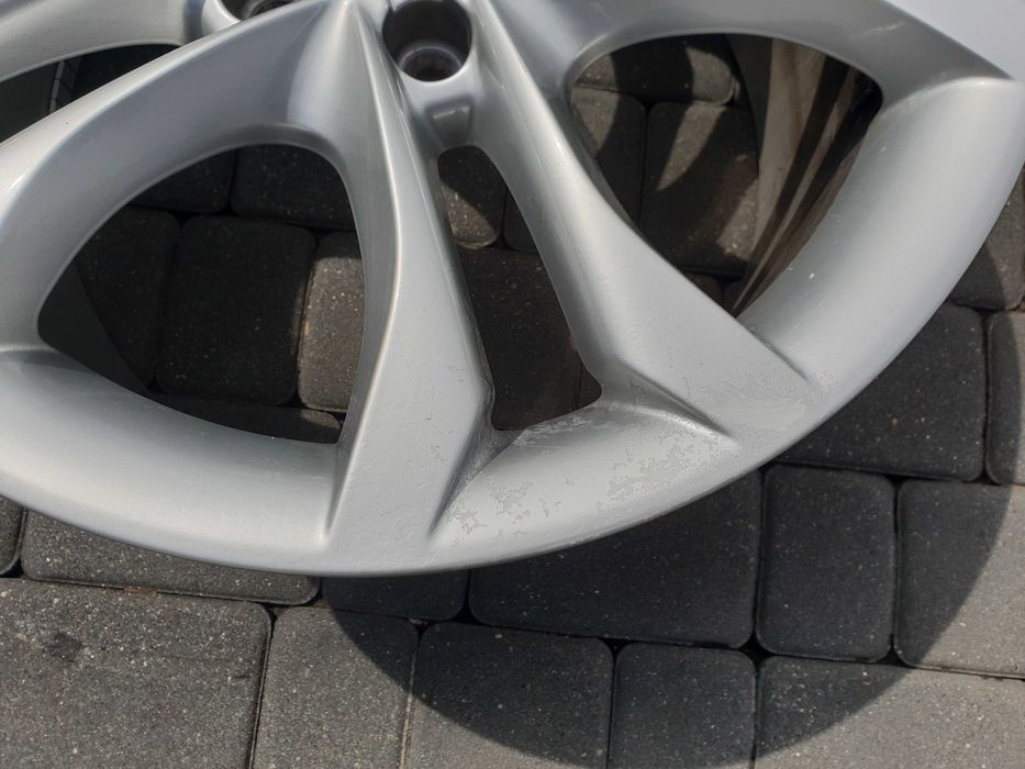 Felgi Felga Aluminiowa 18 AUDI A3 A4 A6 A8 TT VW Seat 5X112 ET52