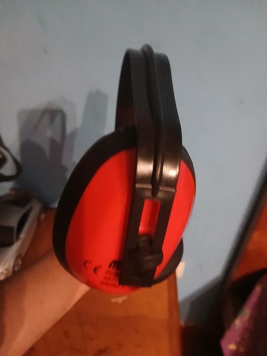 protetor auricular para proteção auditiva, especificamente