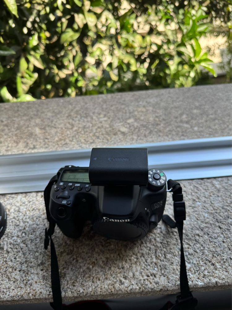 Canon Eos 70D + 18-135mm Is Stm + Oferta