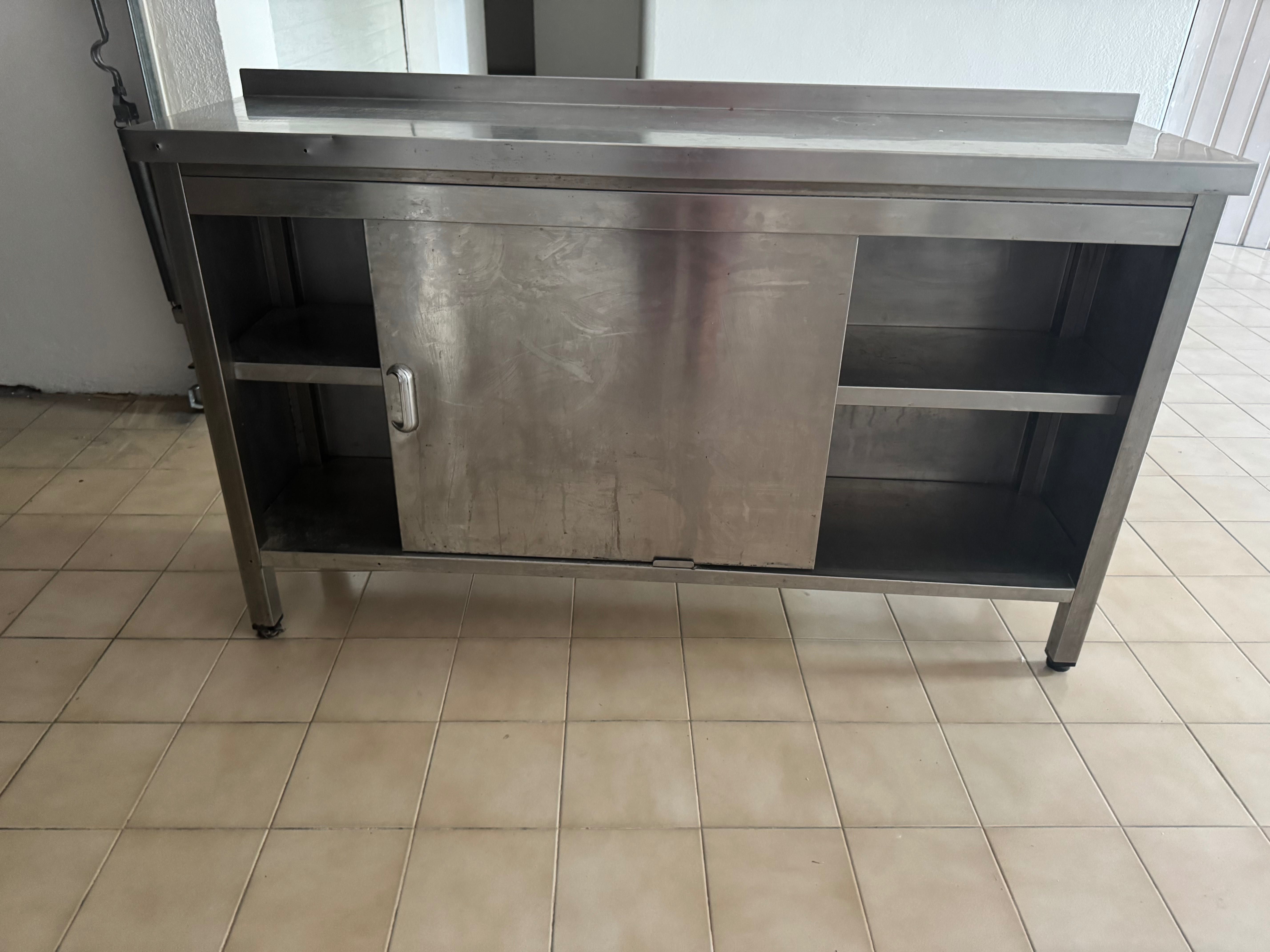 Bancada em inox c/ porta