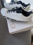 Sapatos giro emperi slx topo gama brancos