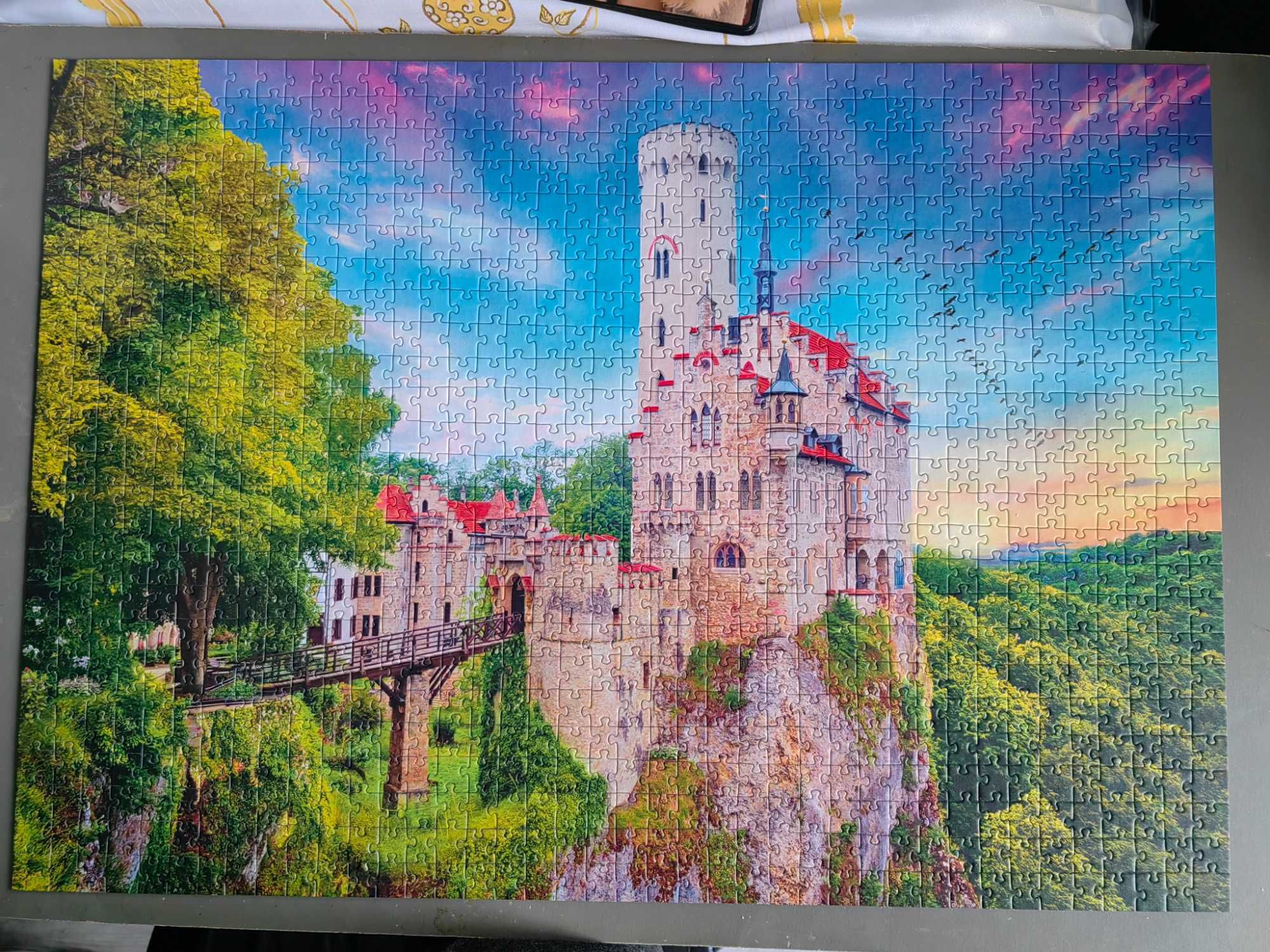 Puzzle 1000 szt. Zamek Liechtenstein