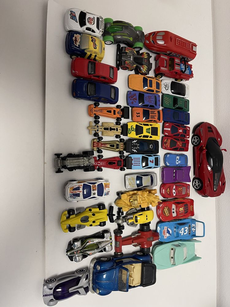 Lote de Carrinhos/miniaturas