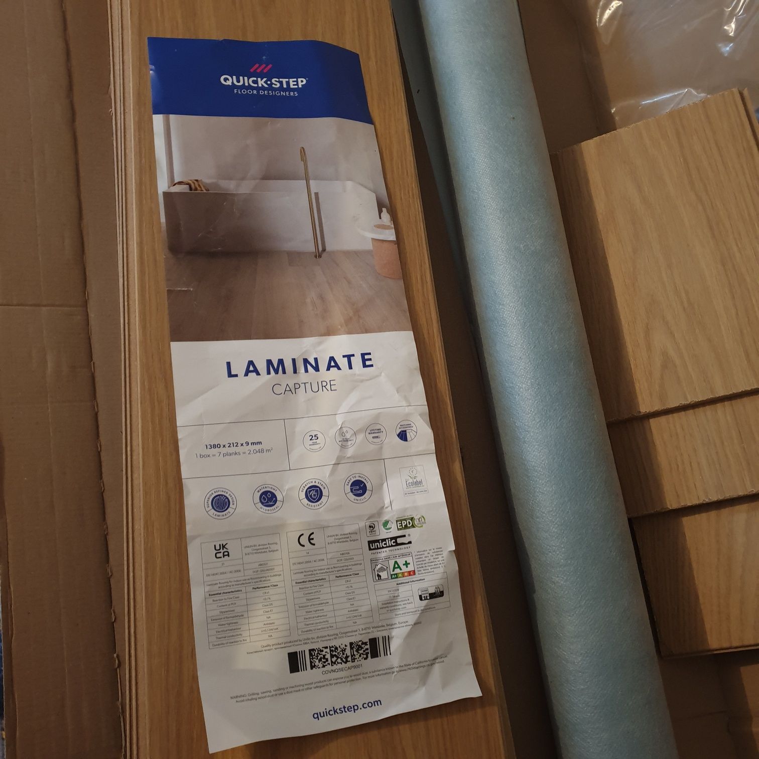 Panele Quick Step dąb naturalny lakierowany sig 4749