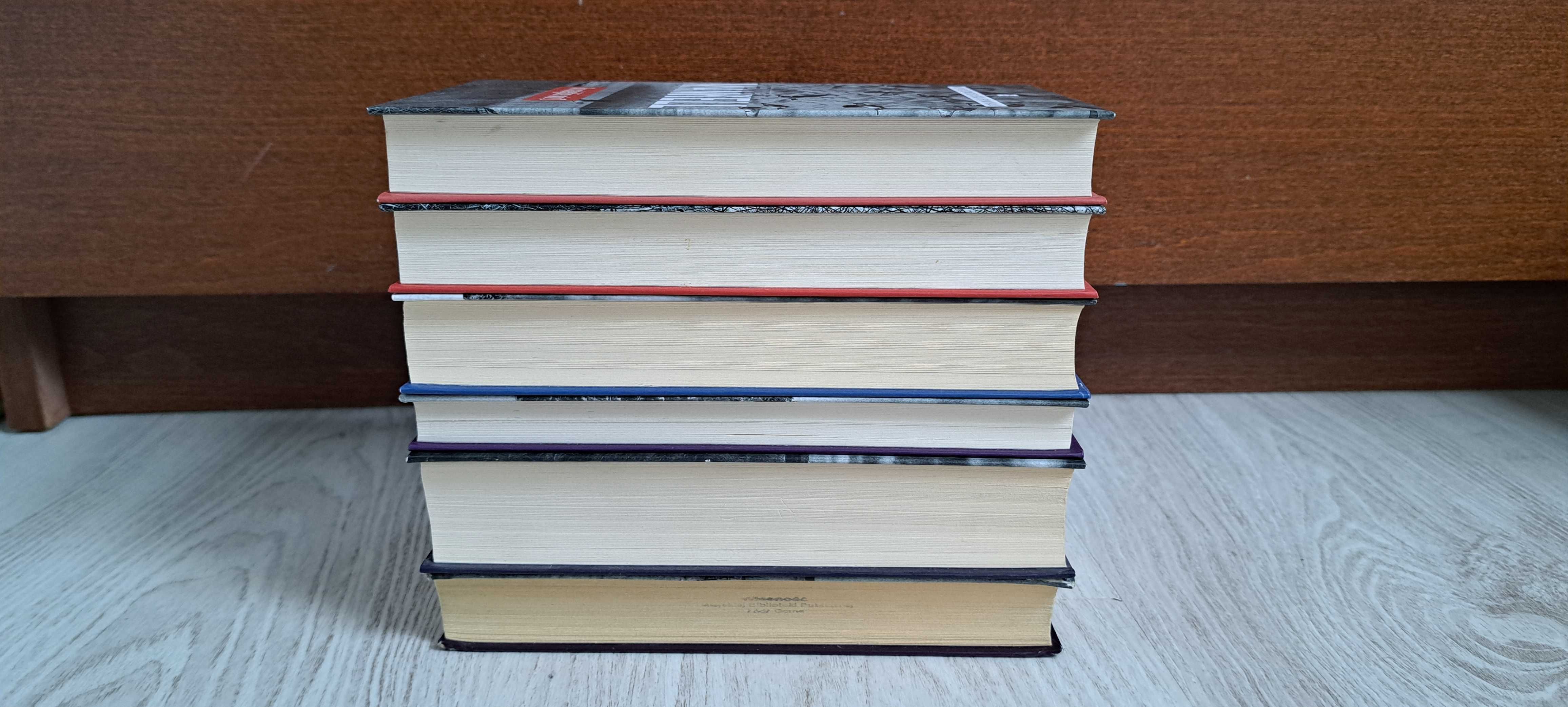Mankell Morderca Nim nadejdzie mróz Piramida Szwedzkie kalosze Włoskie