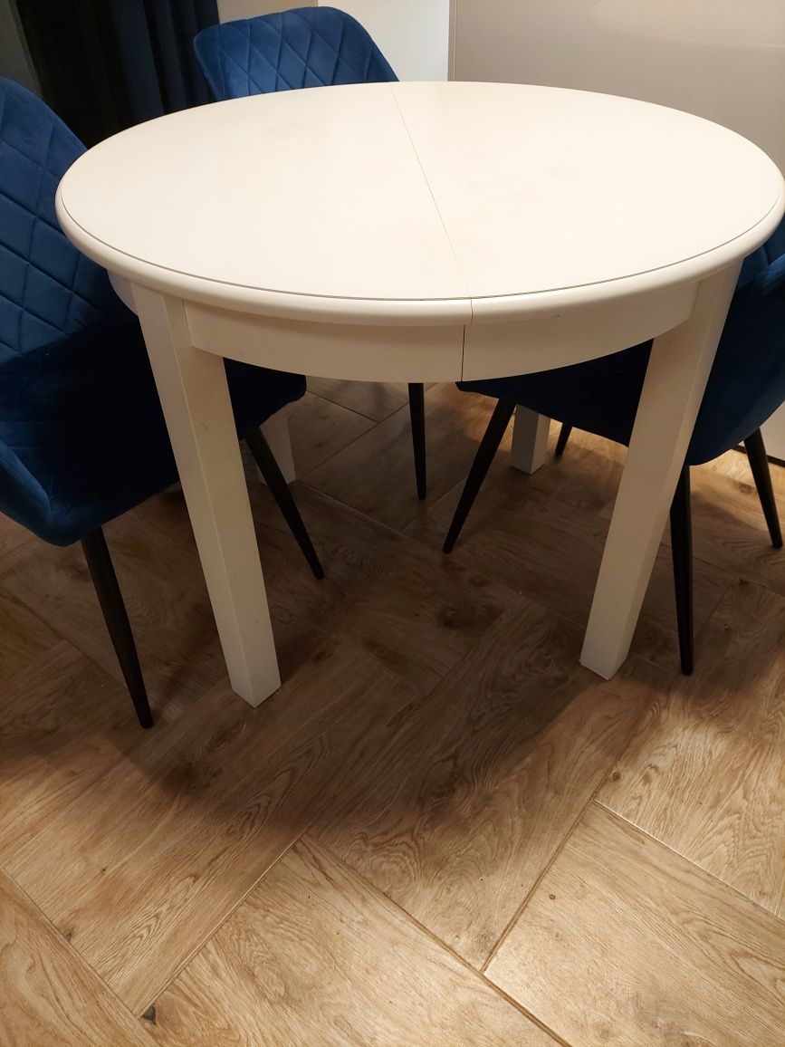 Stół okrągły biały