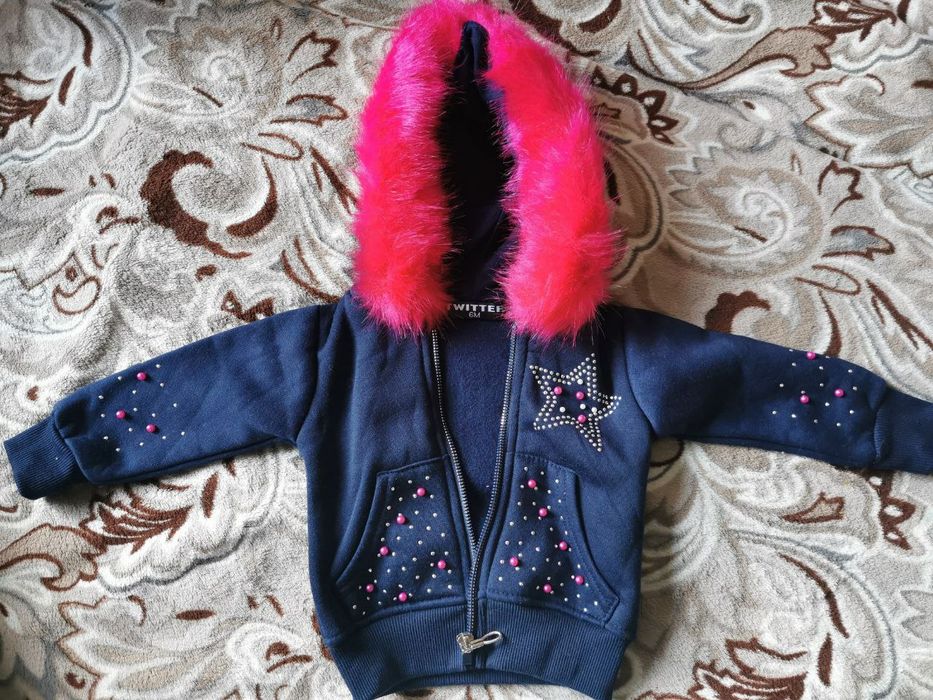 Дитяча кофта зі стразами