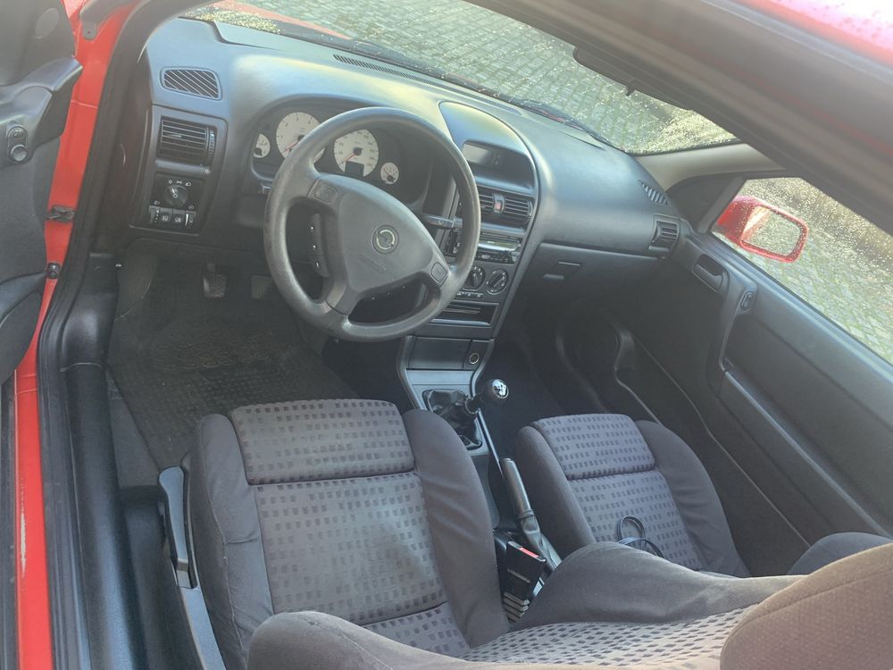 Opel Astra Sport 1.4 Gasolina