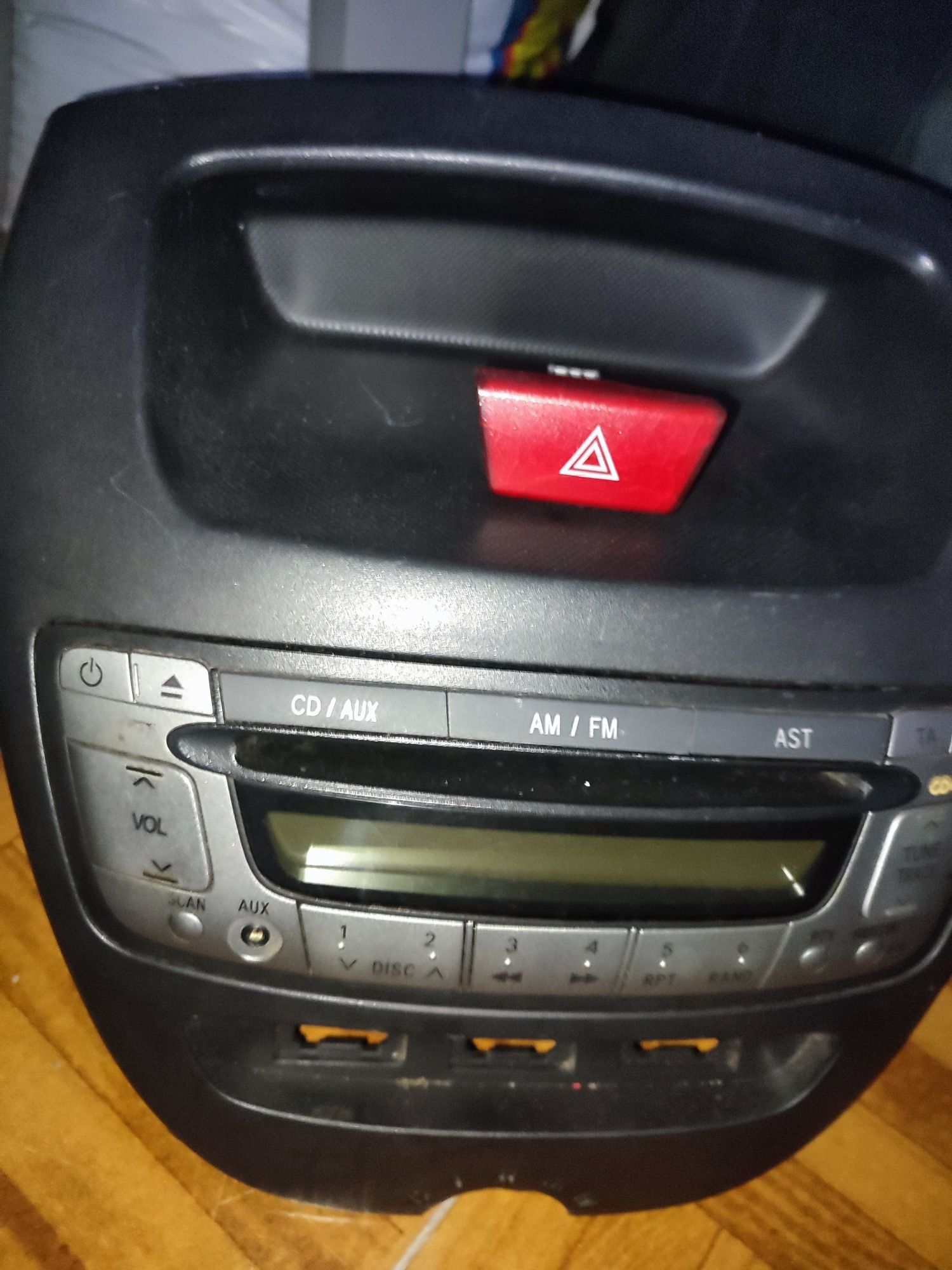 Consola + Intermitentes CITROËN C1 Peugeot 107 Toyota Aygo - 30€