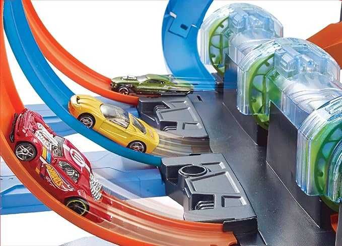 Tor Samochodowy Hot Wheels Pętle Grozy Zestaw Torów z Napędem FTB65