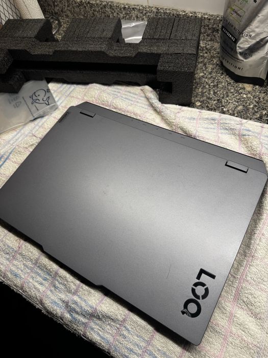 Portátil Gaming Lenovo LOQ 15ARP9 (c/ garantia+fatura) | 24GB/1TB SSD