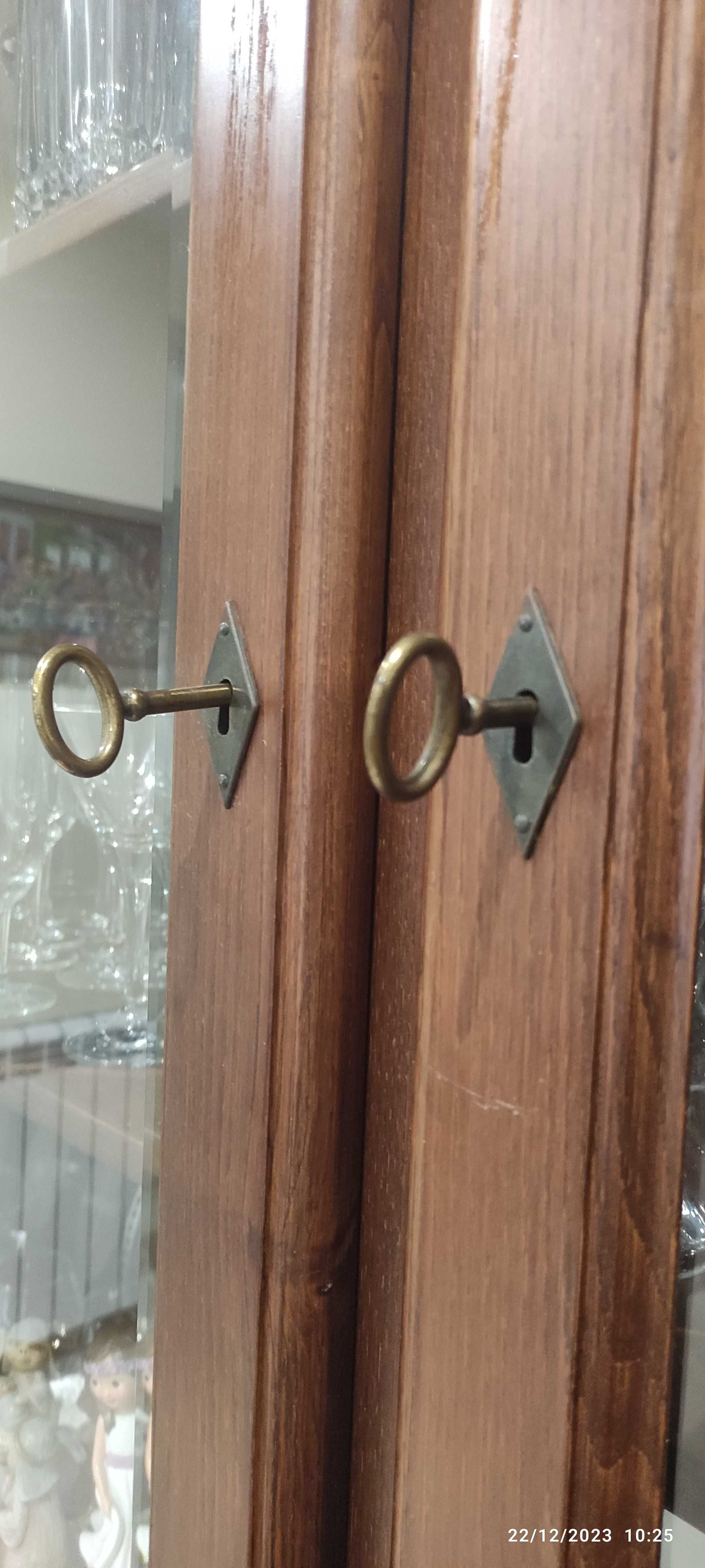 Móvel de sala em madeira de castanho- ótimo estado