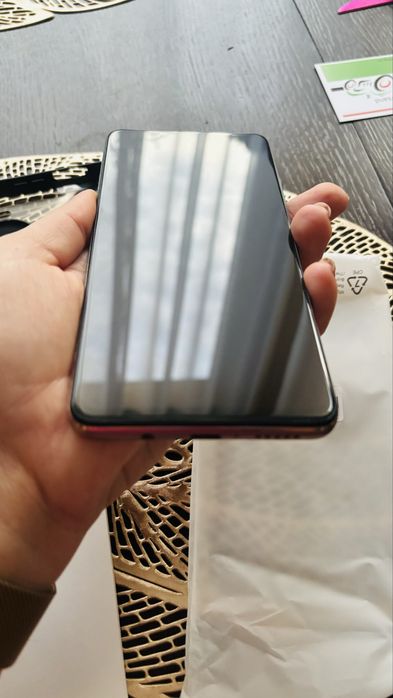 Smartfon Xiaomi Mi 10T Lite + 2x etui