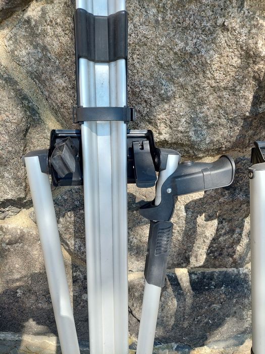 Thule Tour 510 2 szt. uchwyty rowerowe na dach