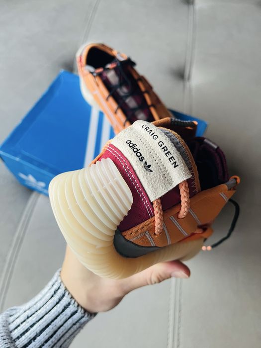 Кросівки Adidas 42 розмір нові